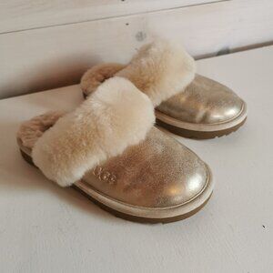 Kid's Ugg Slippers - Gold leather- Size 1